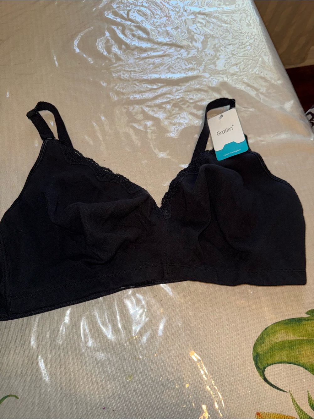 Black Wireless Lace-Trim Comfort Bra